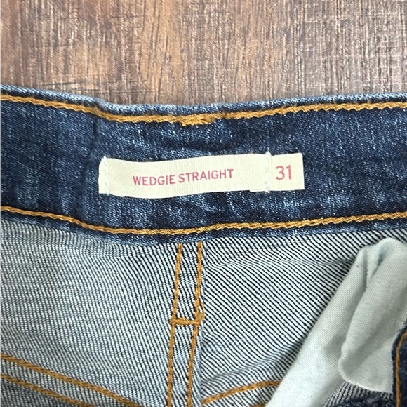 Levi's Women's Blue Straight Leg Jeans - Picture 3 of 3